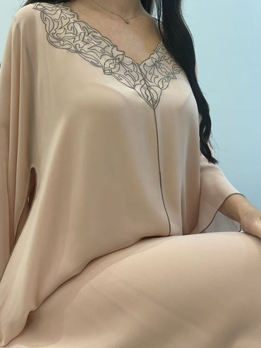 تطريز آلي من الشيفون