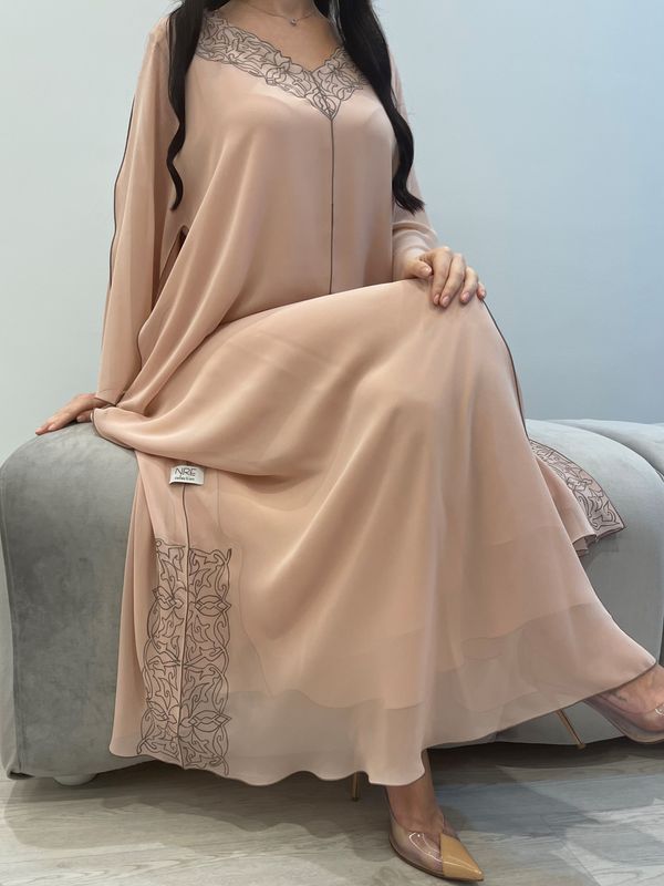 تطريز آلي من الشيفون