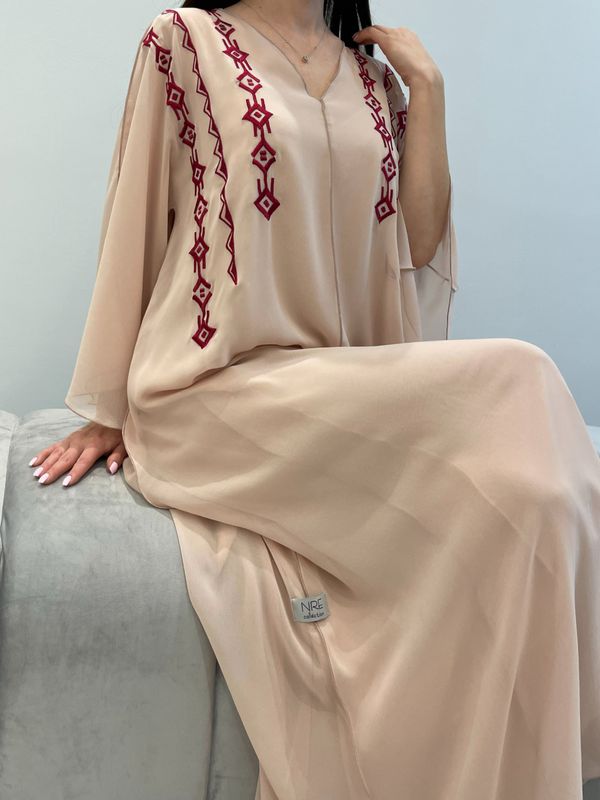 تطريز آلي من الشيفون