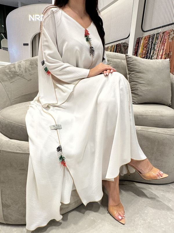 فستان من الكريب الحريري