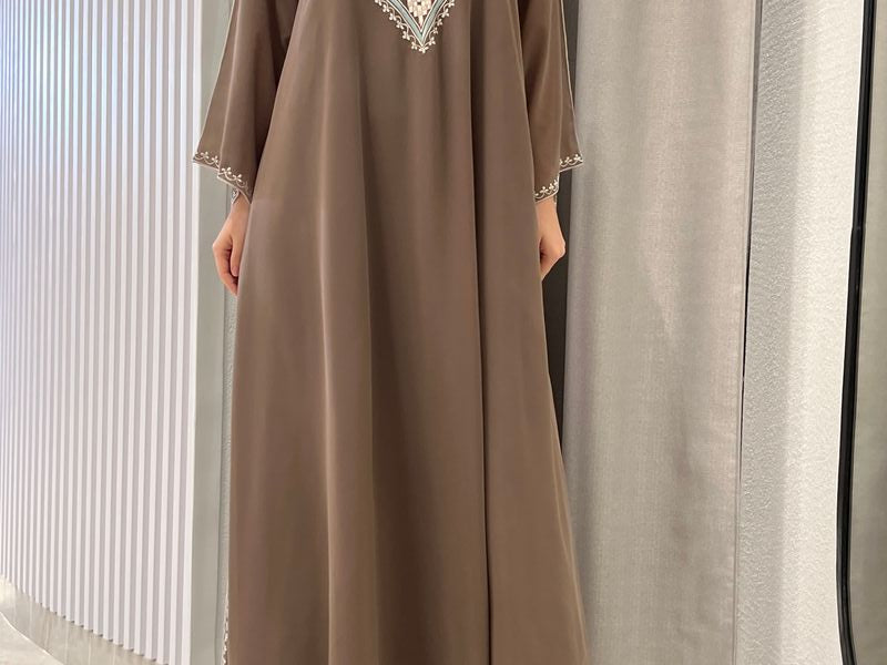 تطريز آلي من الشيفون