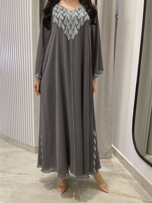 تطريز آلي من الشيفون