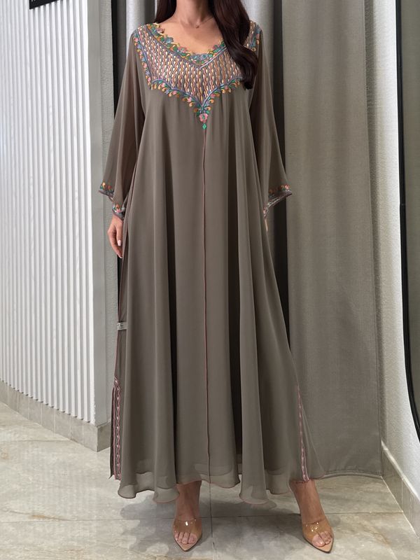 تطريز آلي من الشيفون