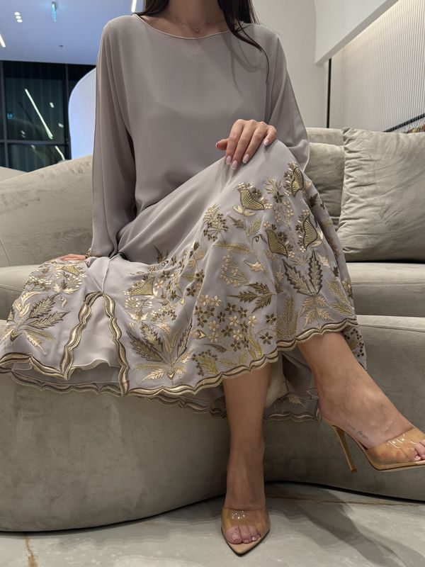 تطريز آلي من الشيفون