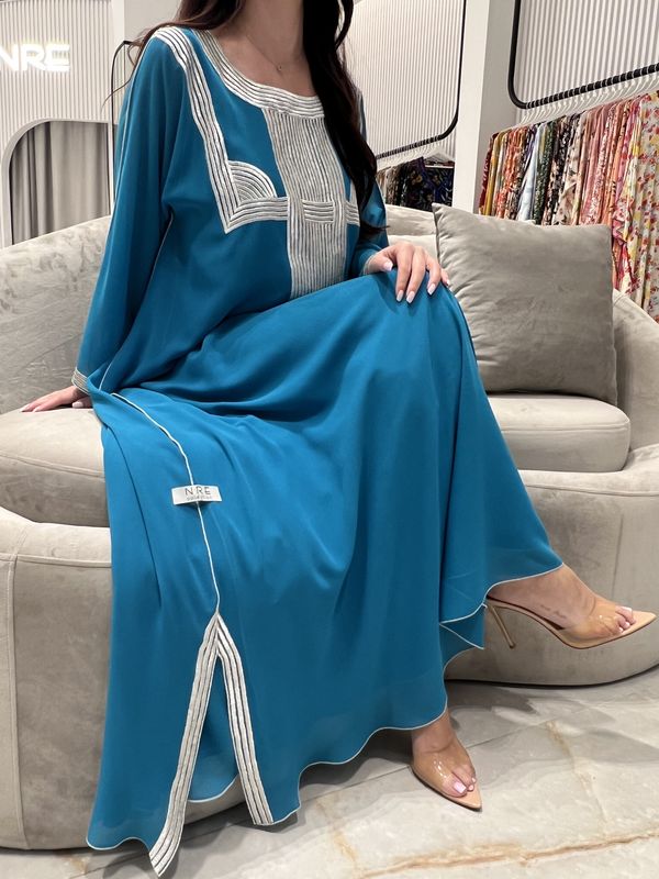 تطريز آلي من الشيفون