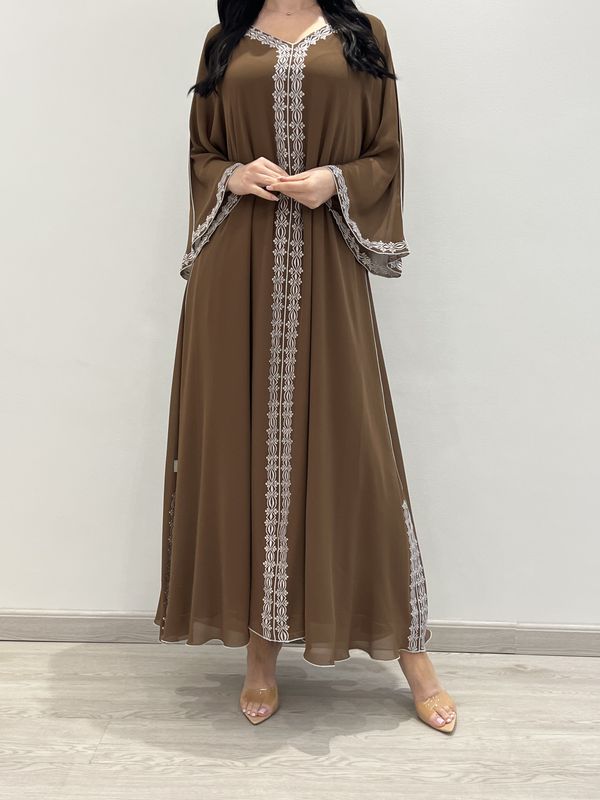 تطريز آلي من الشيفون