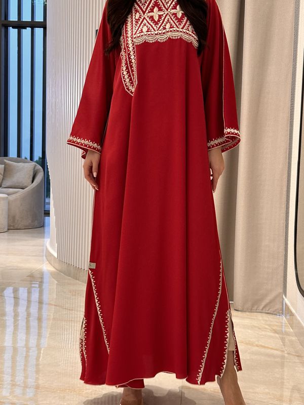 فستان من الكريب الحريري