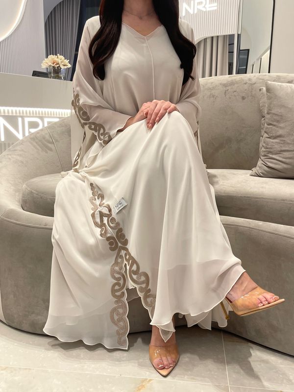 تطريز آلي من الشيفون