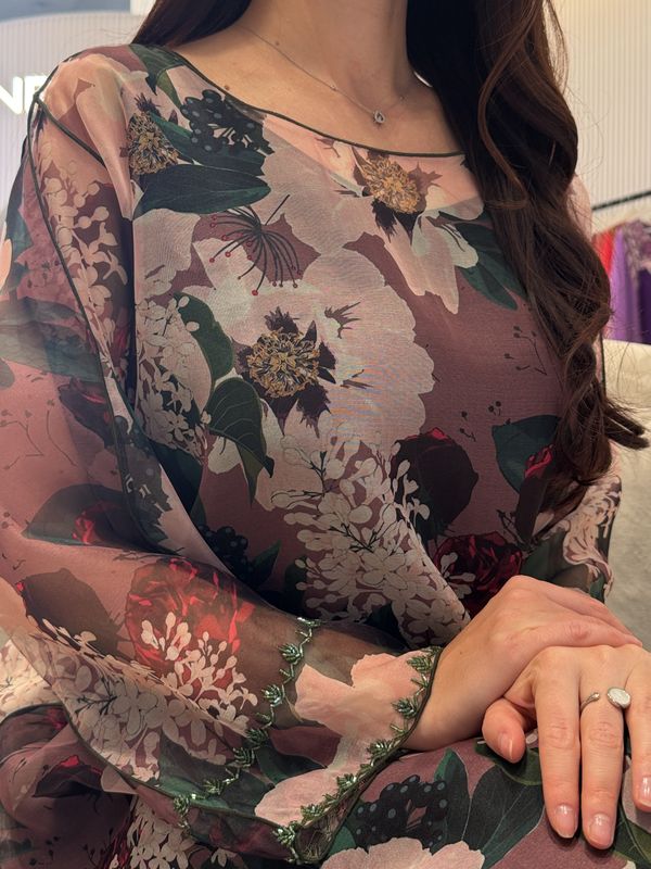 أورجانزا مصنوعة يدوياً