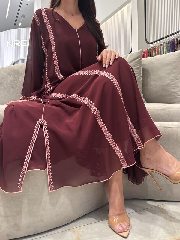 تطريز آلي من الشيفون